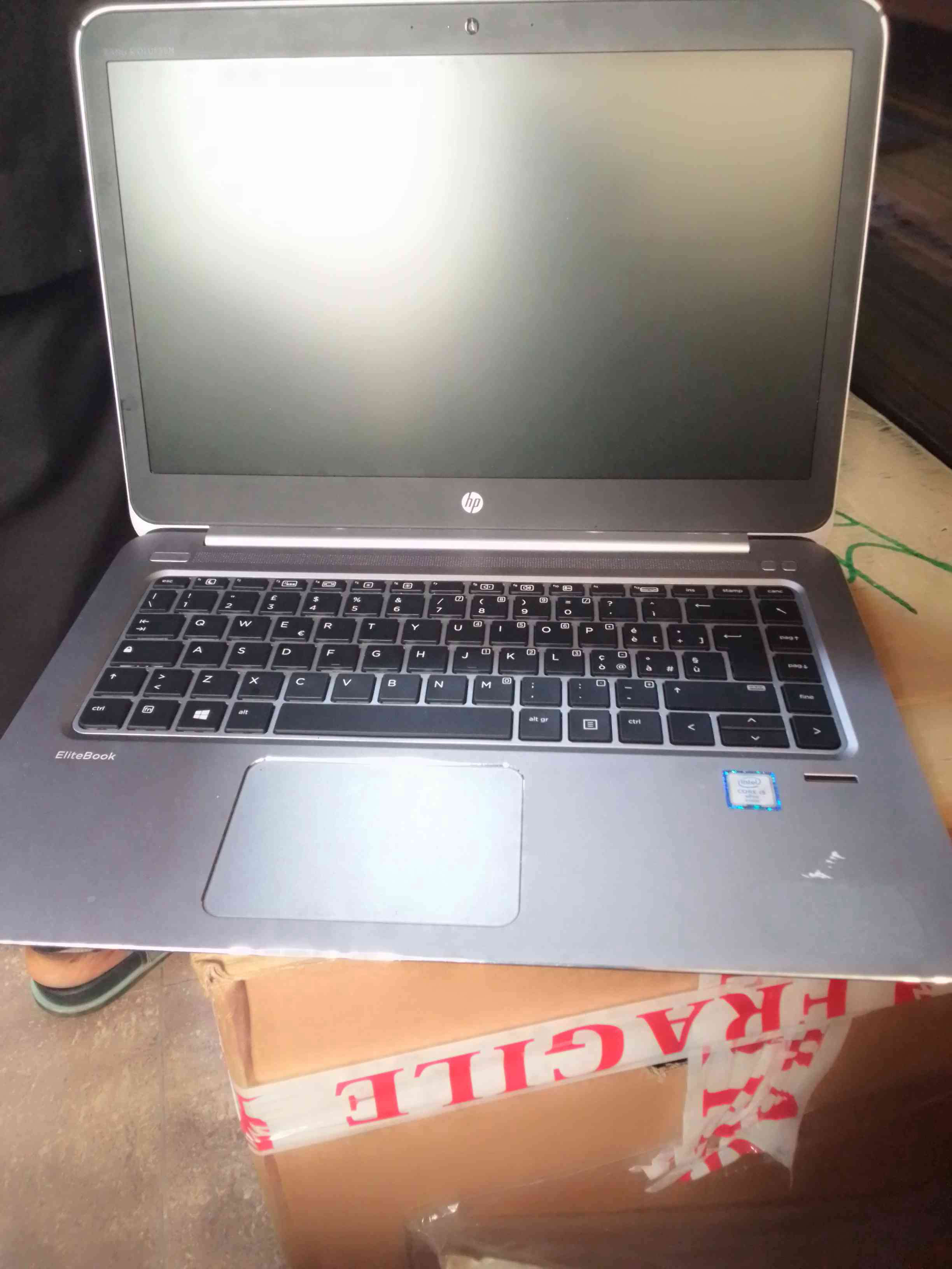 HP EliteBook folio 1040 G3 notebook