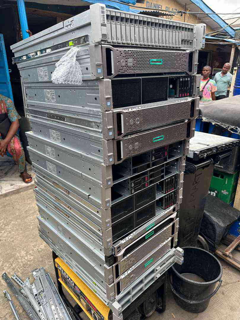 HP Proliant Server Dl380 Gen9