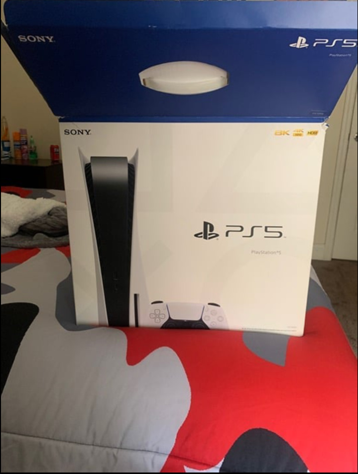 Crazy PlayStation 5 Bundle w controllers and games!