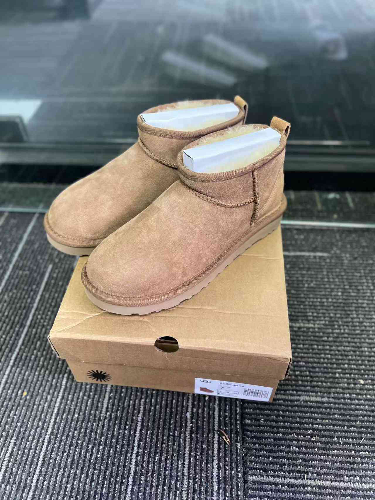 ugg