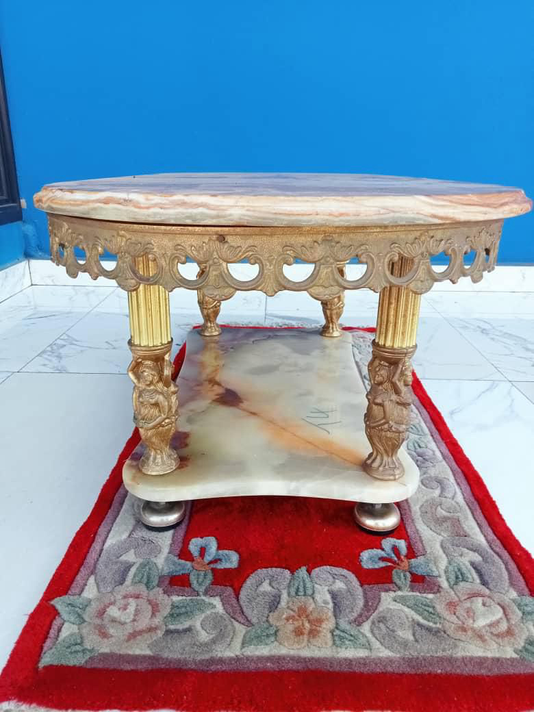 Table basse en marbre 