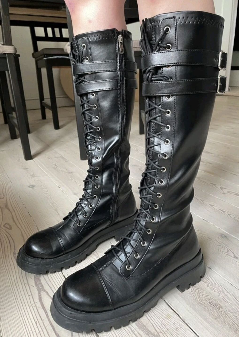 Y2k Buckle Decor Lace-Up Front Combat Boots