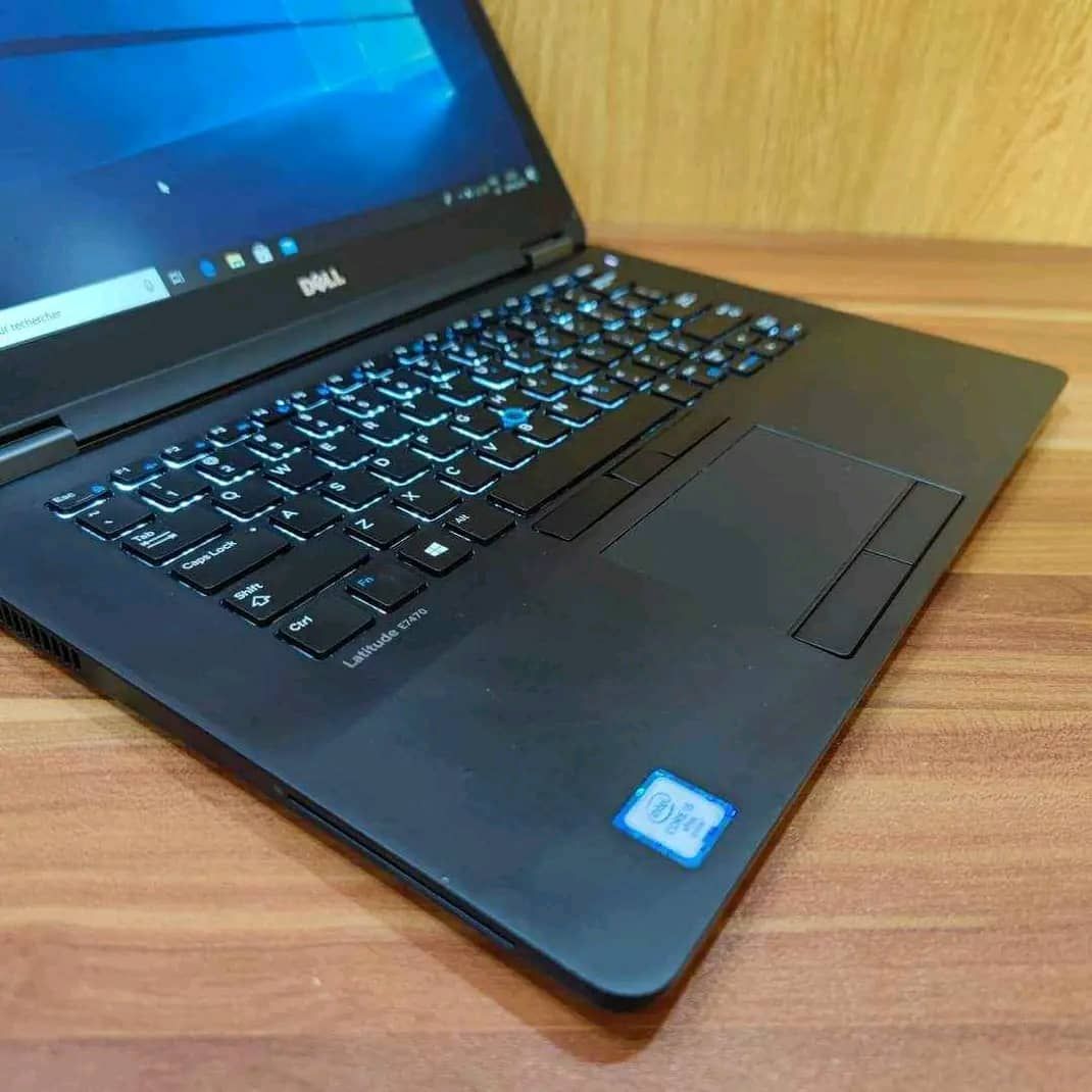 DELL Latitude 7470