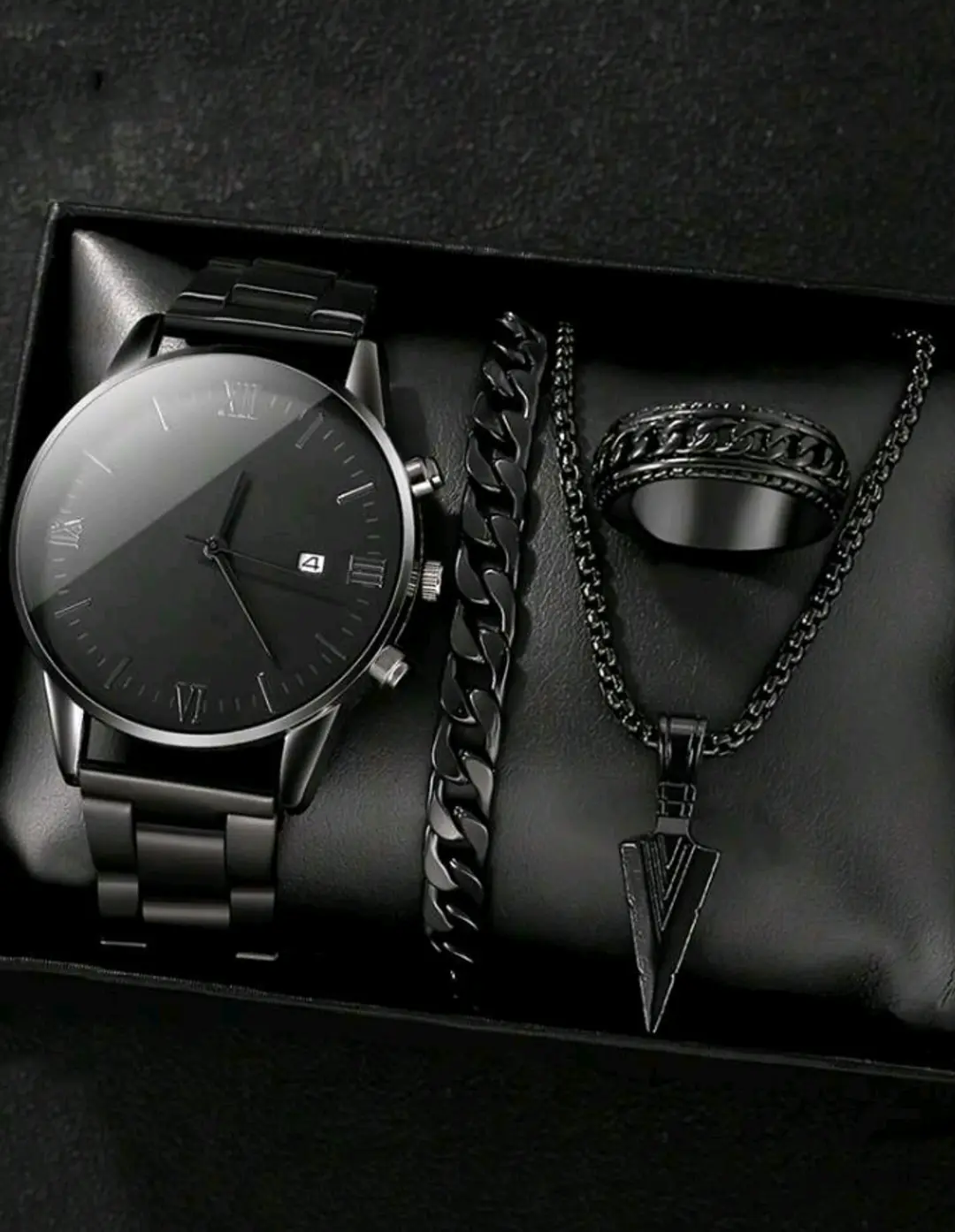 Coffret Homme 4 en 1 – Montre & Accessoires Classe