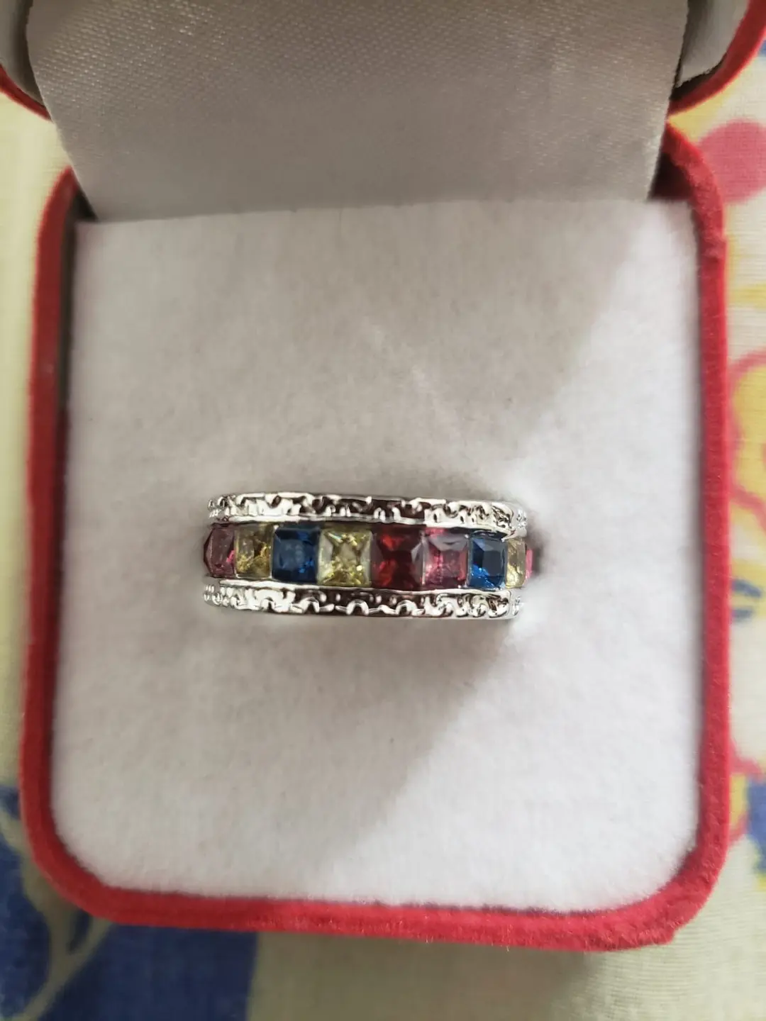 Splendid Sterling Silver Natural Gemstone Diamond White Sapphire Ring Size 8