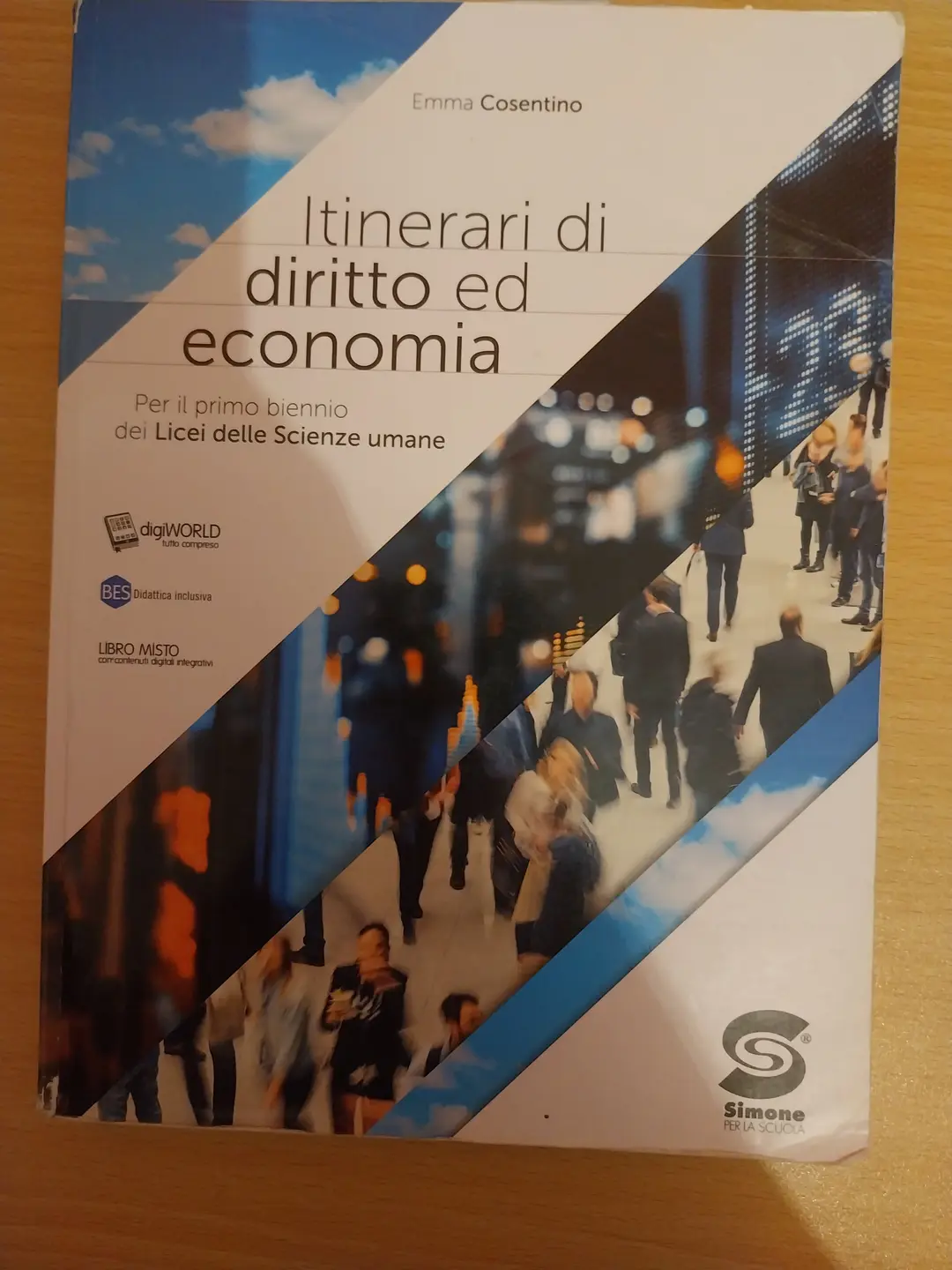 Itinerari di diritto ed Economia
