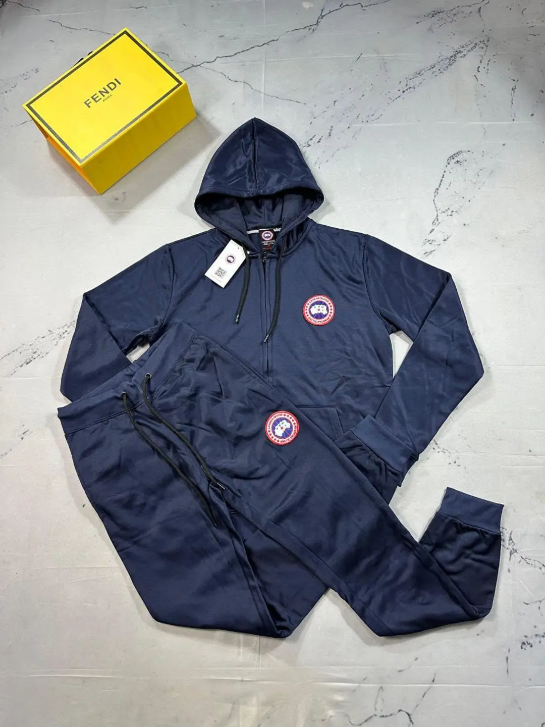 Tricksuit 