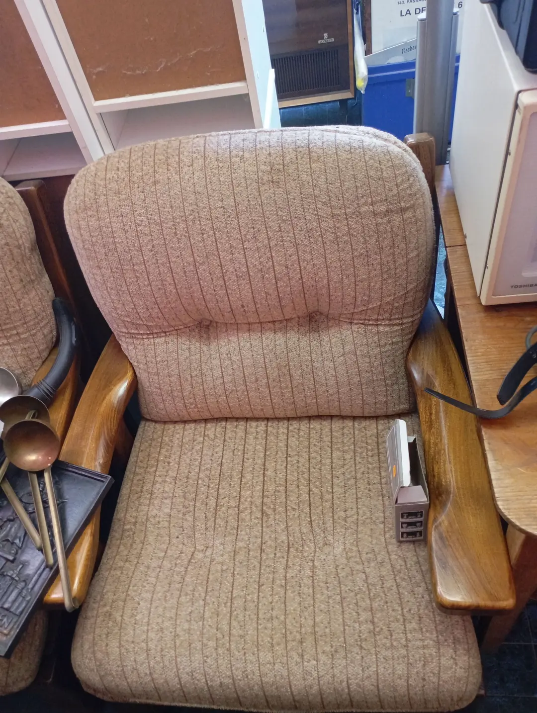 Deux fauteuils