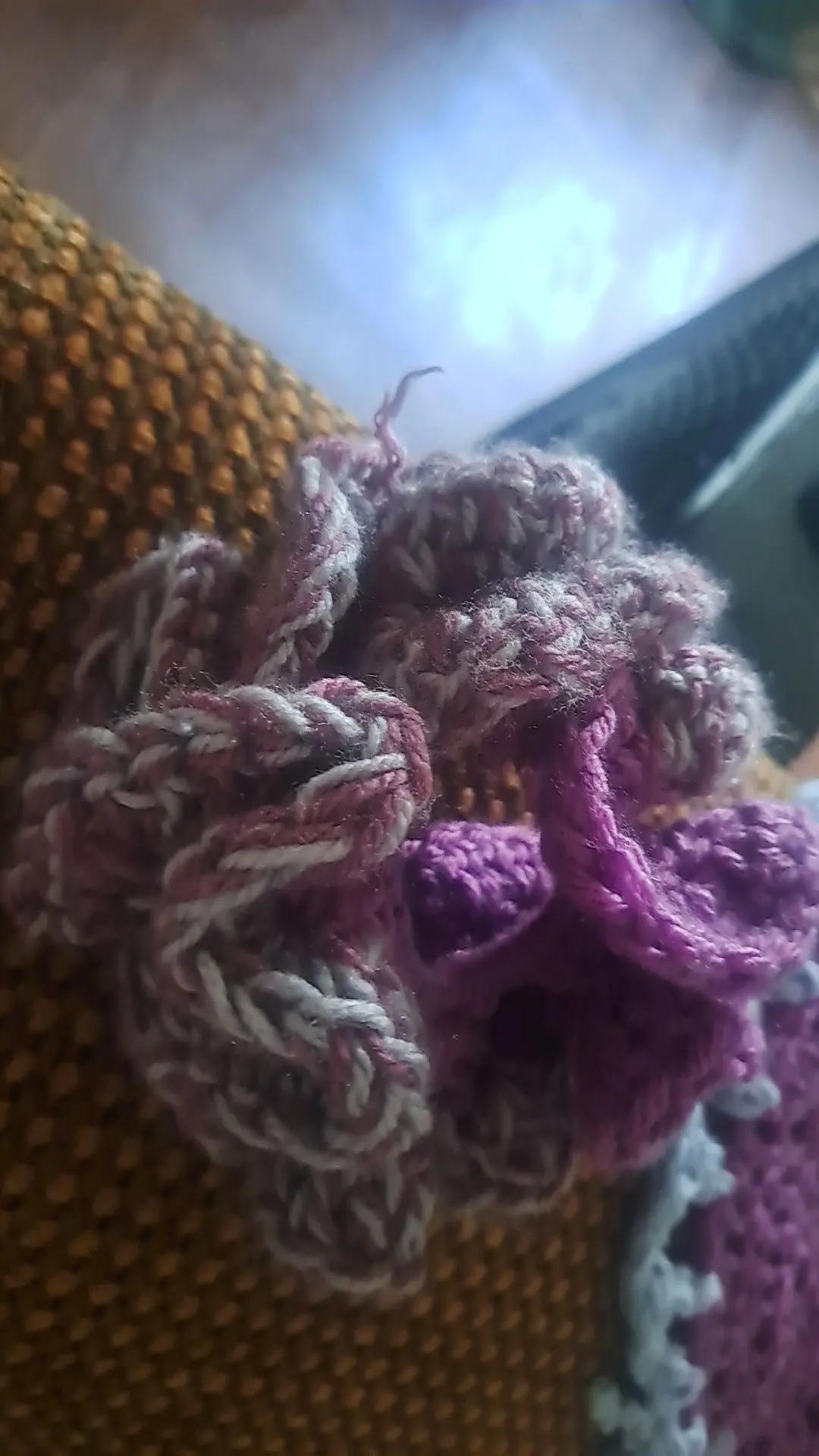 Crocheted scrunchie