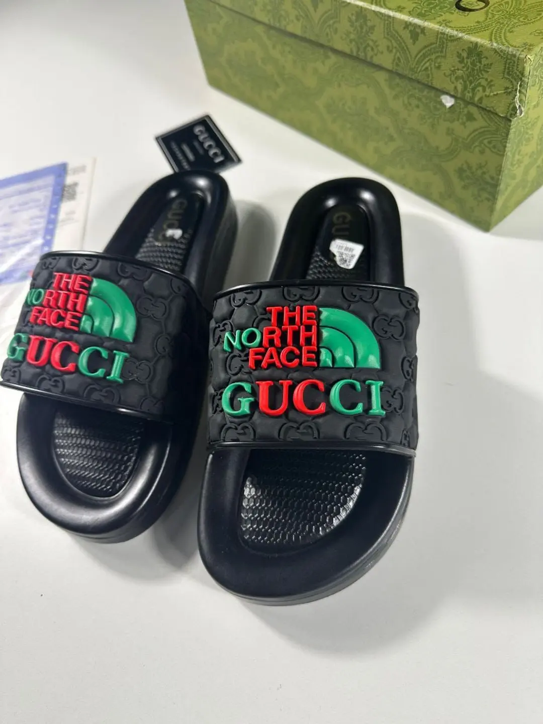 Slippers 