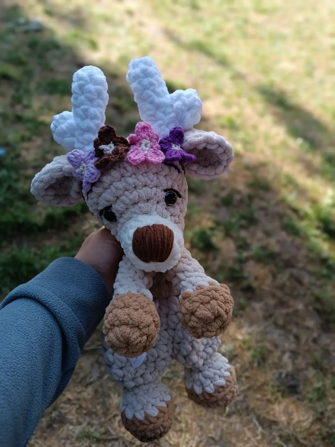 peluche cerf mûrier avec bandeau