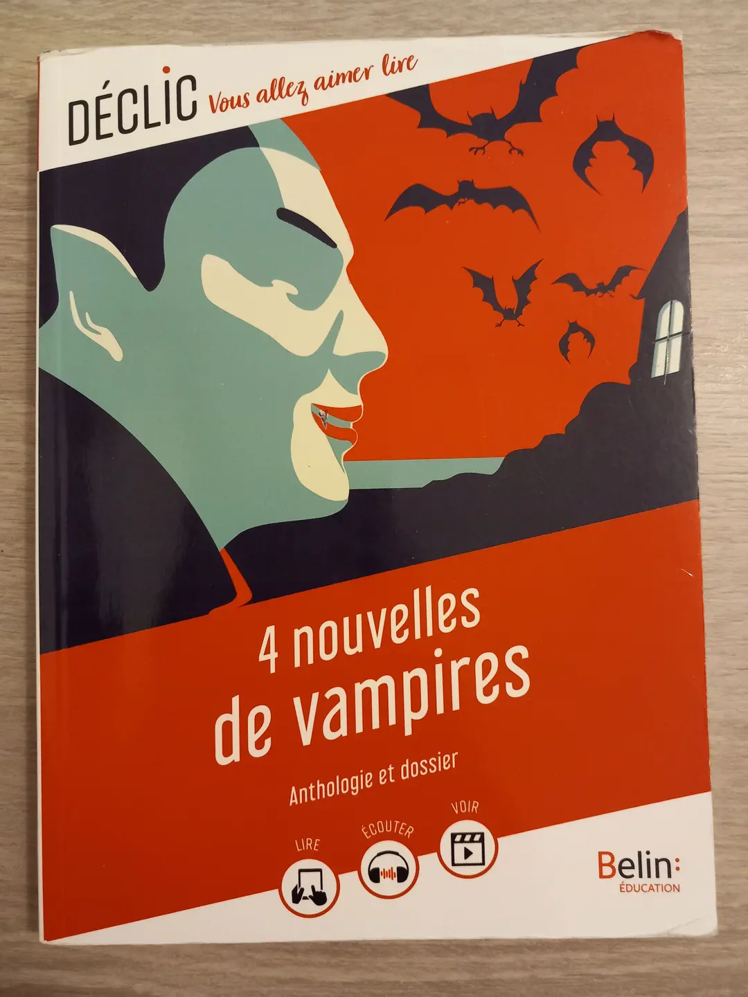 Livre " 4 nouvelles de vampires "