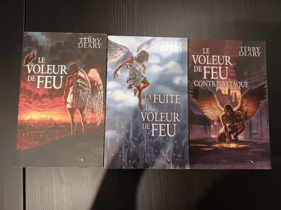 Livres de Terry Deary
*Série Le voleur de feu