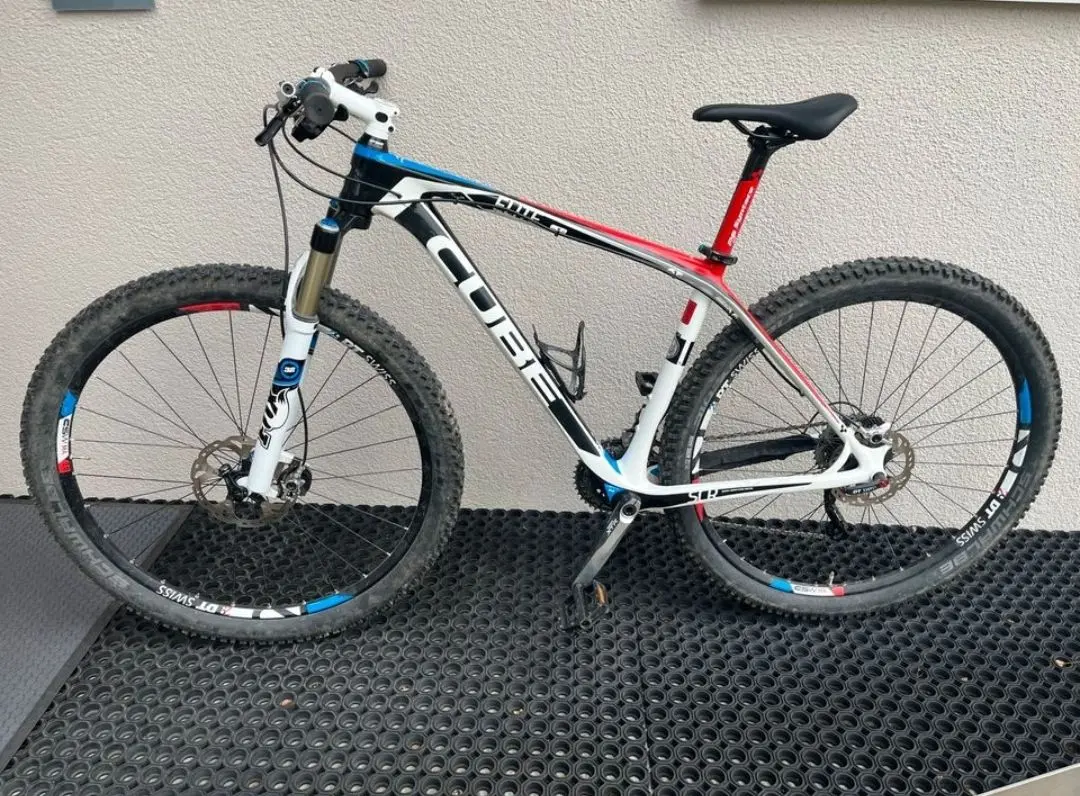 Vélo Cube 29er Hardtail Carbone XTR – VTT Homme