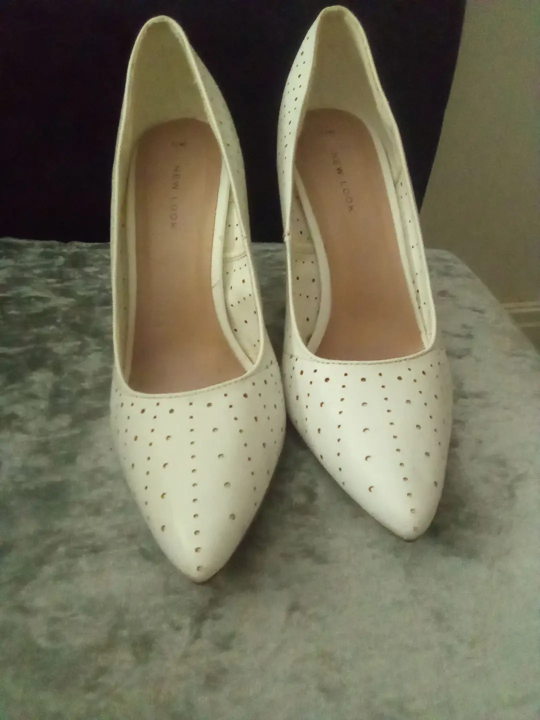 New look white 4.5" heels size 7 
