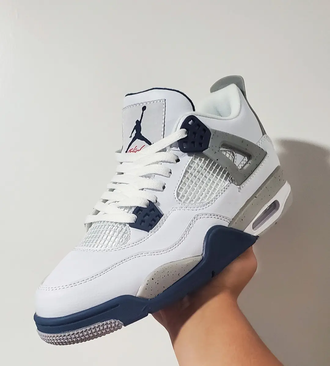 Jordan 4 Midnight Navy 