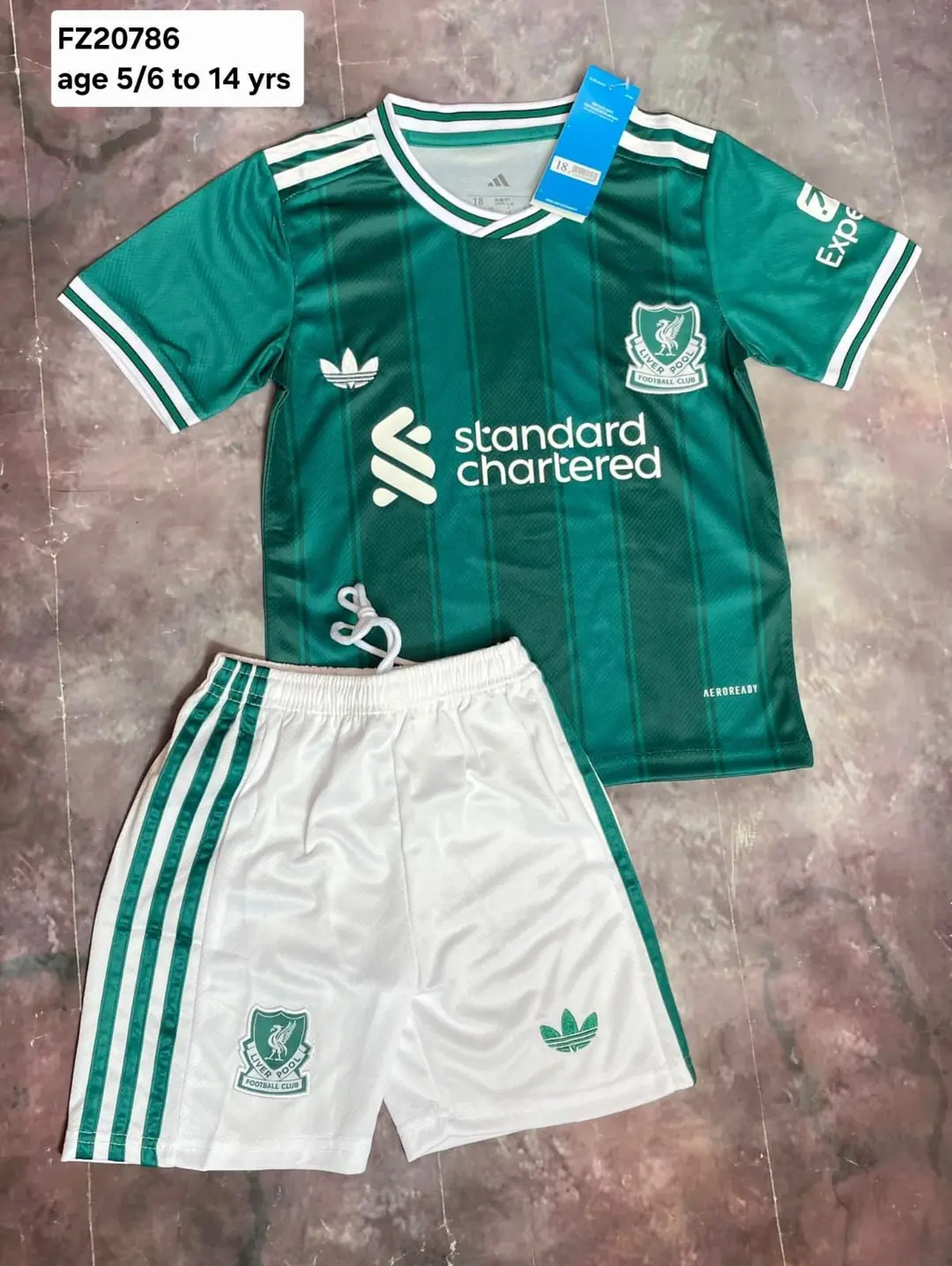 Liverpool FC Kit 