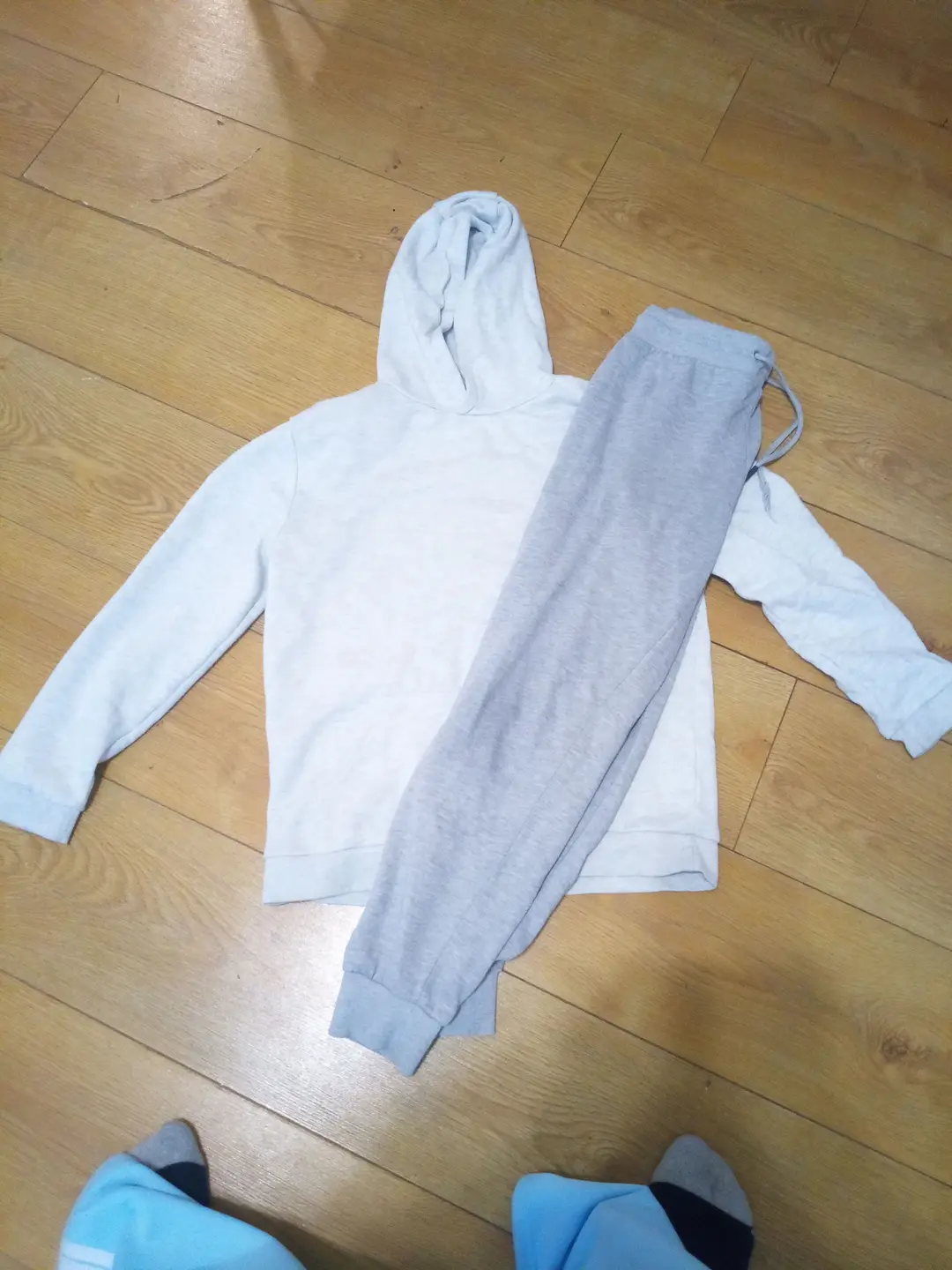 Plain grey track suit size: small