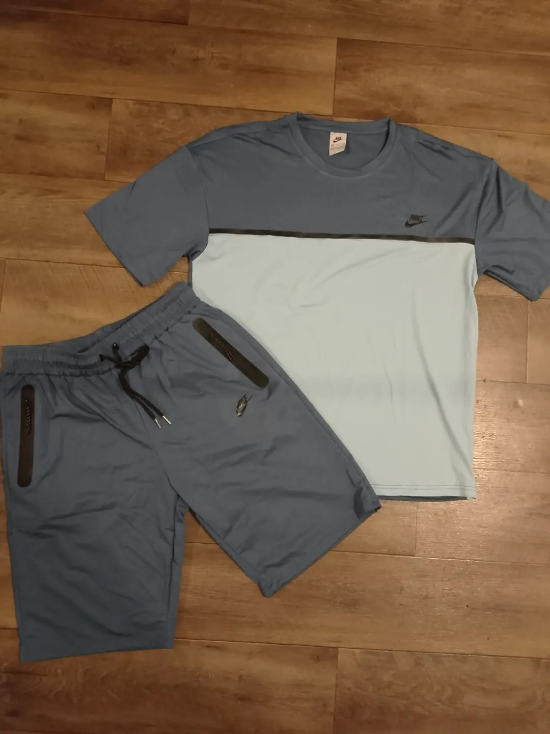 Ensemble nike taille xl 