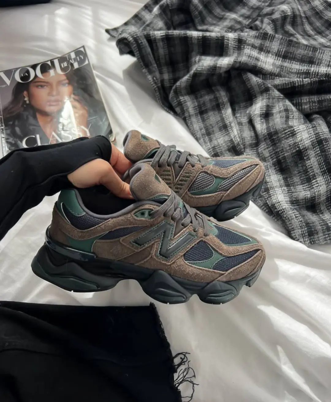 New Balance 9060 Size 3-9 