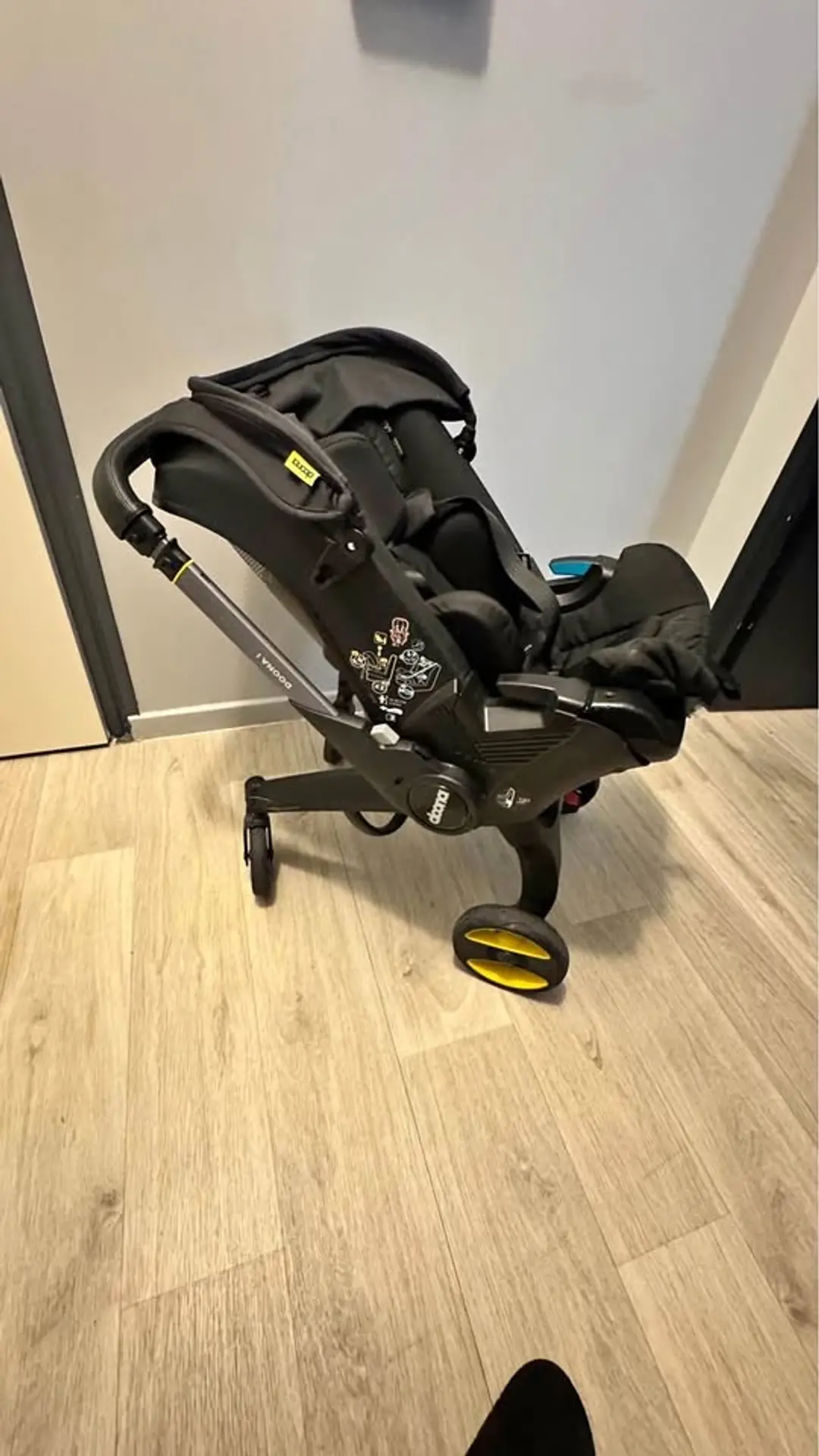 Poussette bébé DOONA!