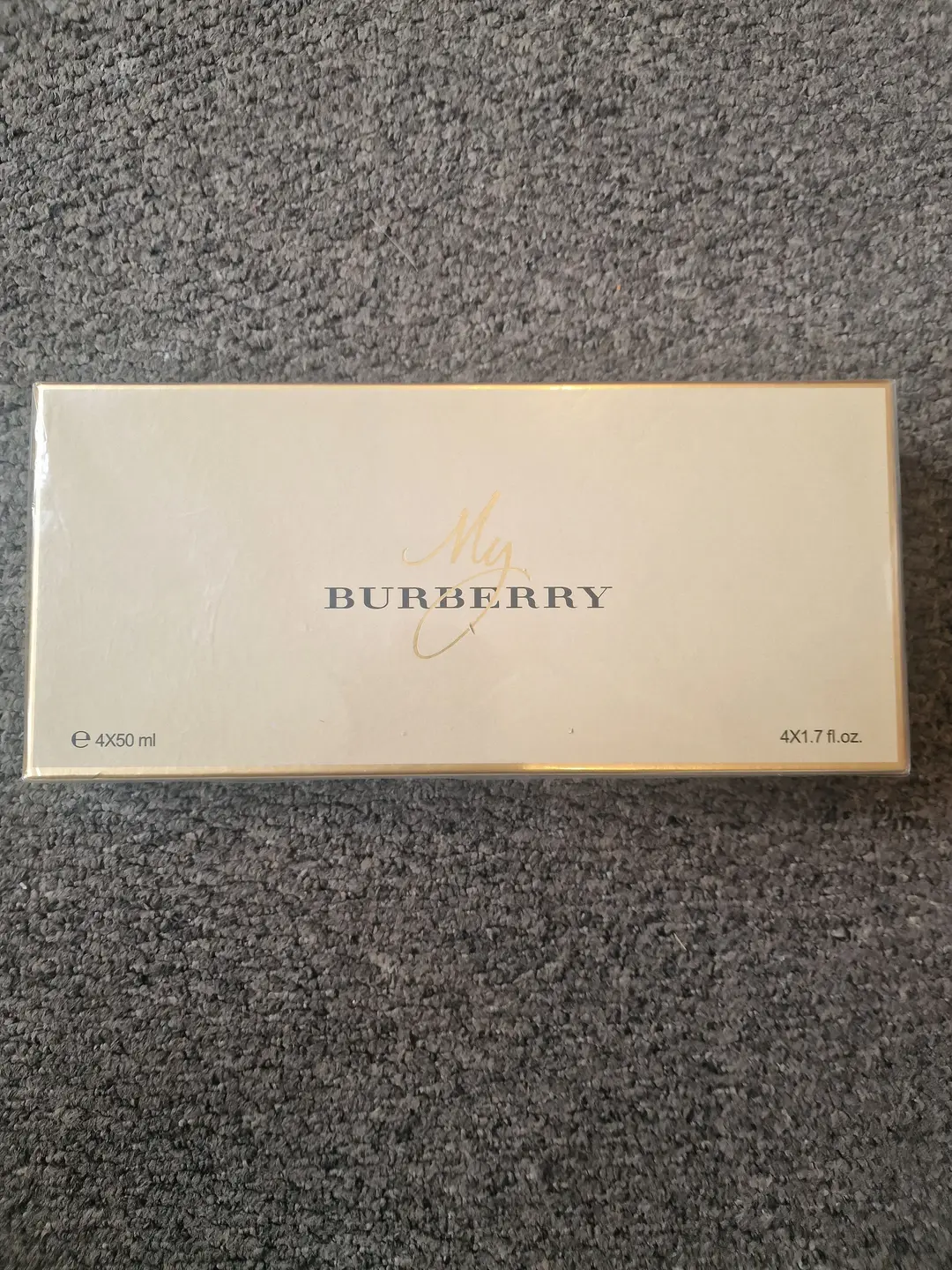 Burberry gift set 