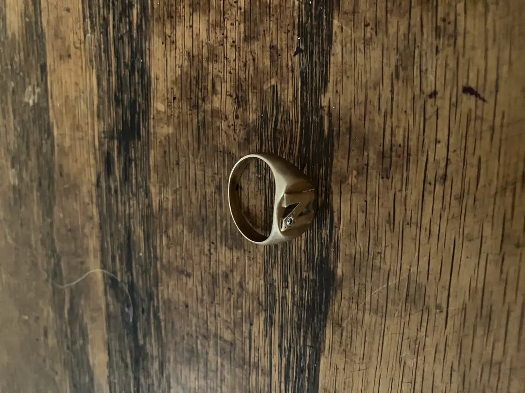 Gold ring 18 carrots 