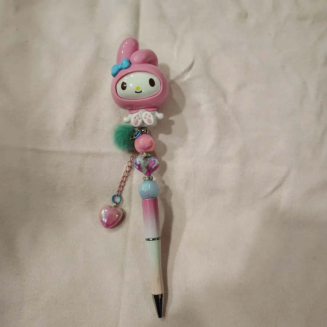 Pencil with changeable faces