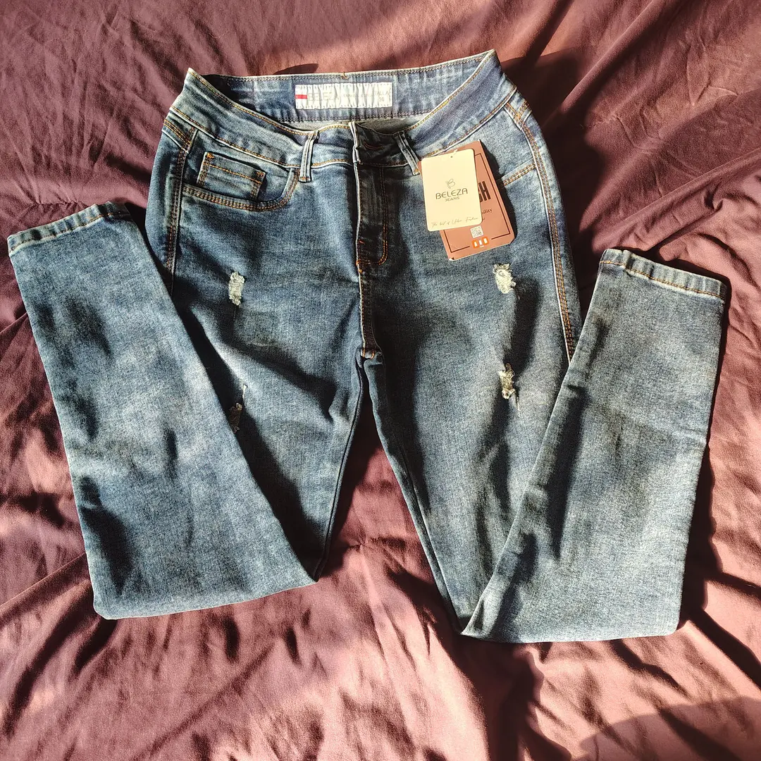 Beleza brand jeans size 30 peruvian size