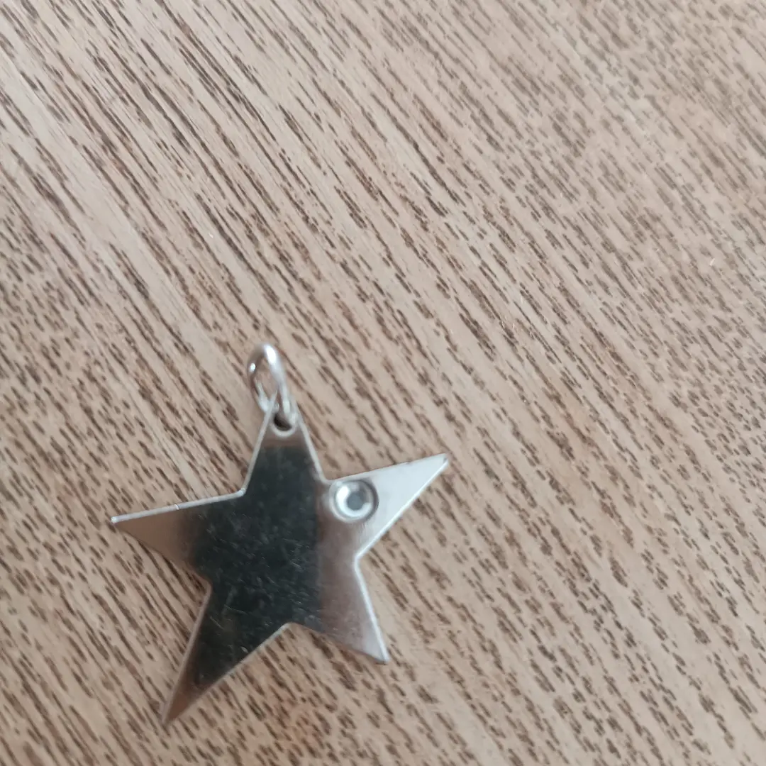 Pendentif star Academy 