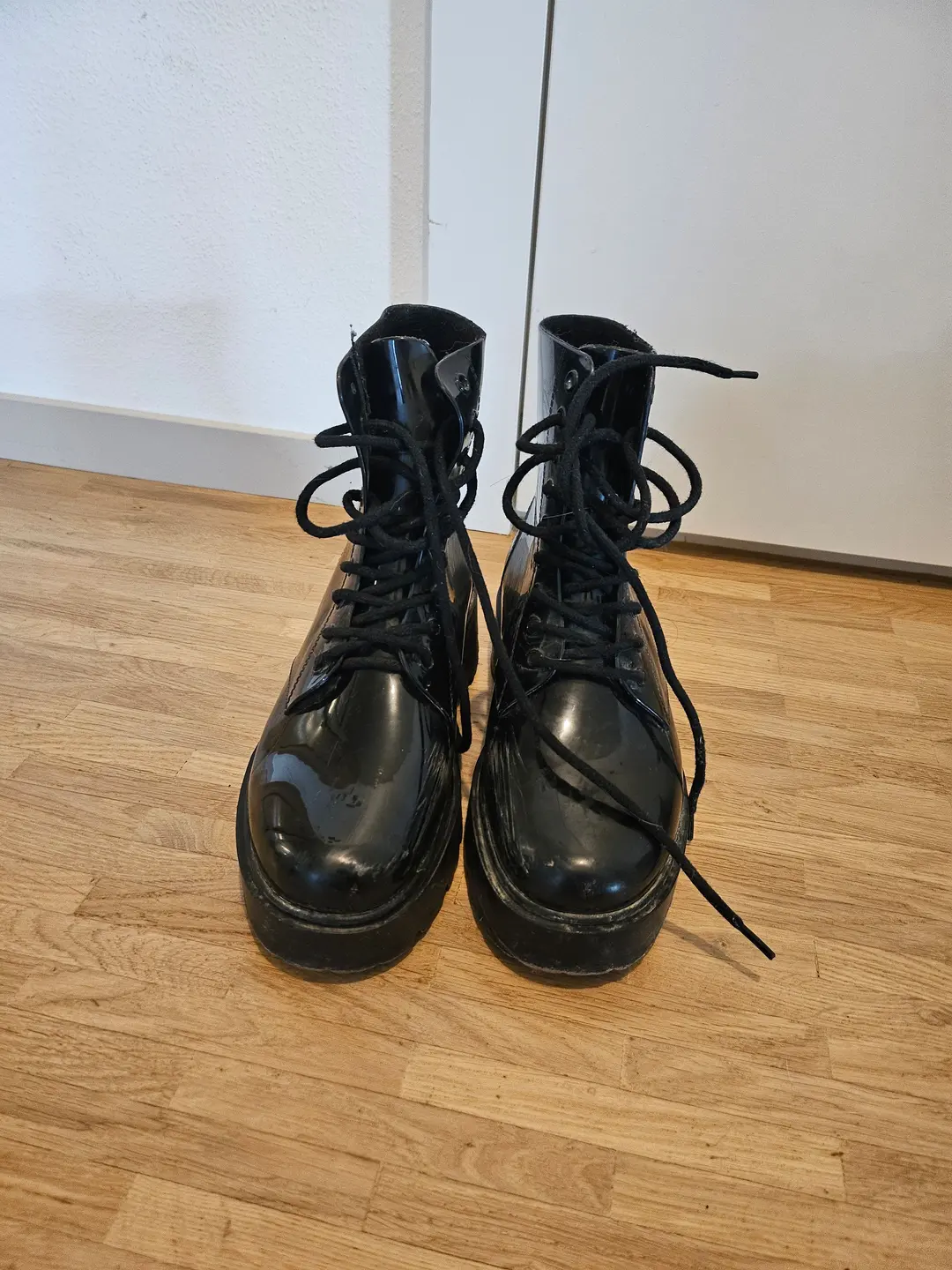 Bottines de pluie à lacets
