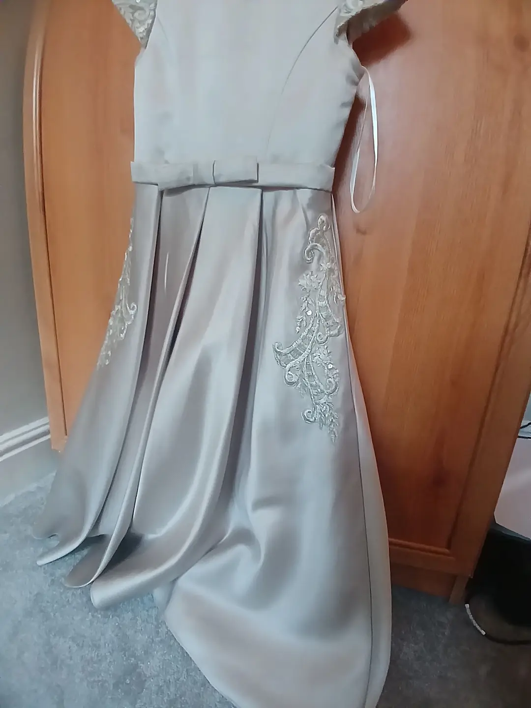 Girls dresses