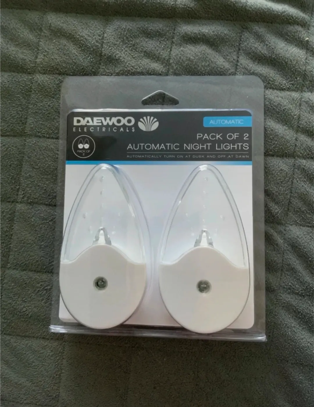Daewoo Dusk Till Dawn Automatic Night Lights -2 Set Create a Soothing Ambience