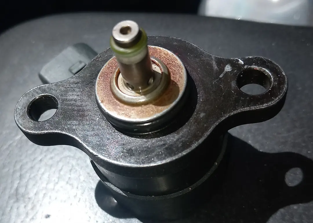 Capteur pression de gasoil mercedes 