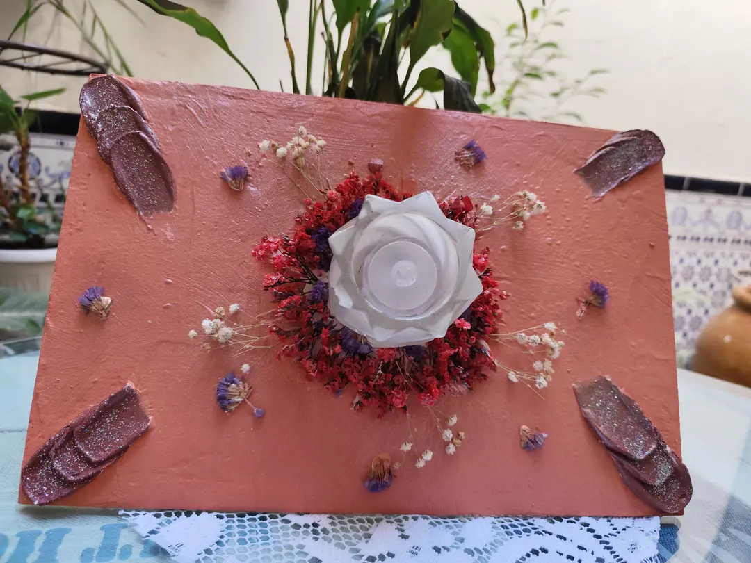 💡"Luz y arte en azulejo – decoración exclusiva"
🕯️