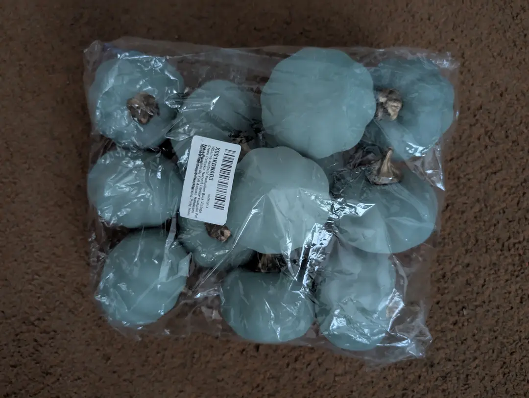 Artificial Pumpkins Vintage Green Lifelike Pumpkins Fake Foam Halloween 12 Pc