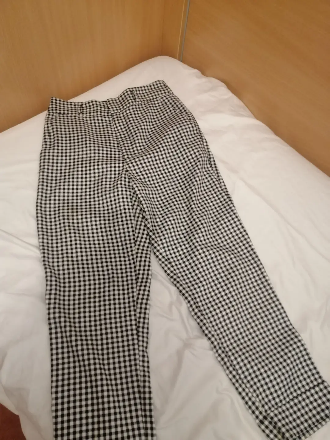 Pantalon noir et blanc 