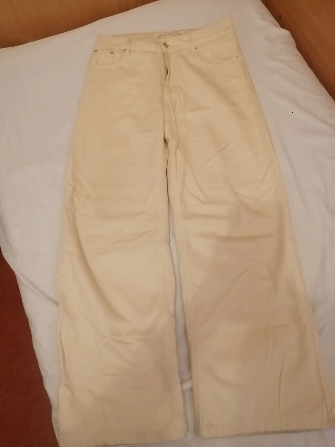 Jean blanc cassé, taille 38