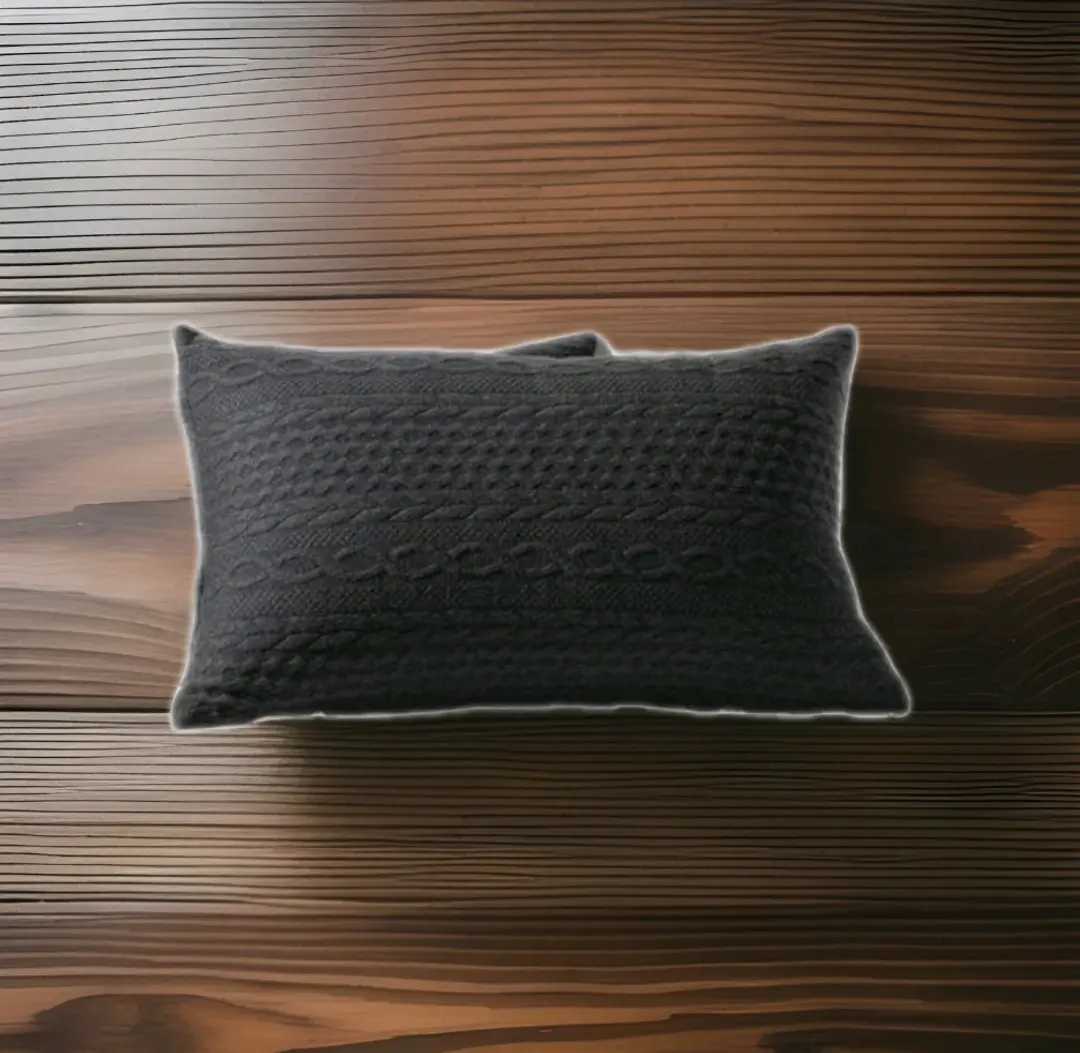 Yaertun Pack of 2 Lumbar Super Soft Pillow Covers Embossed Patterned 30x50cm