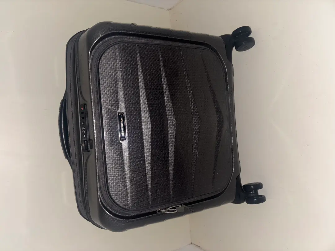 Valise Samsonite business 469€ Prix Magasin 