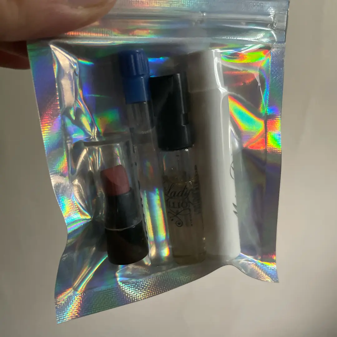 Branded sample perfume small package 