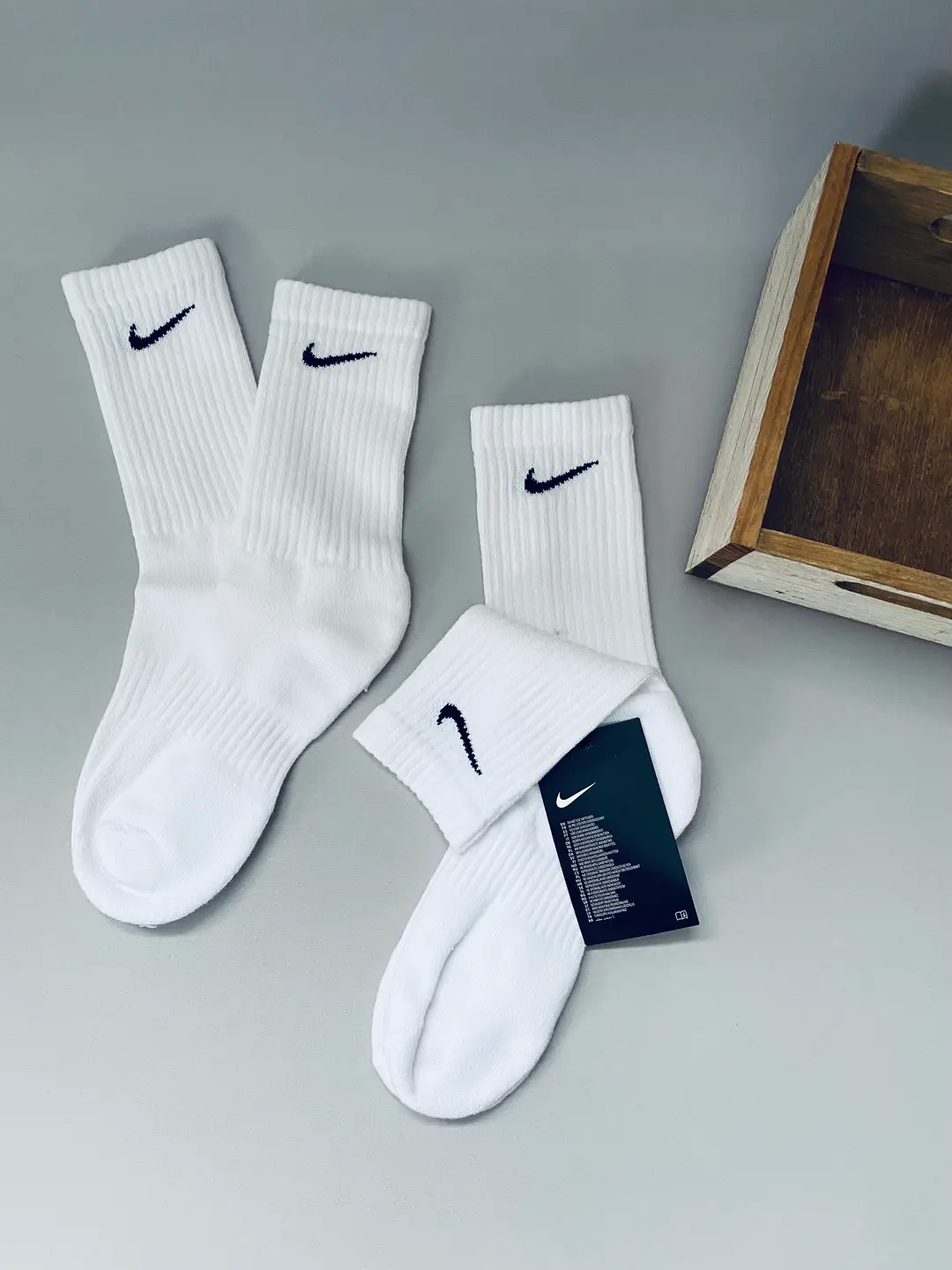 Nike everyday cushioned cotton crew Small socks 2-5 uk men’s woman’s kids gift present Christmas 2 pairs