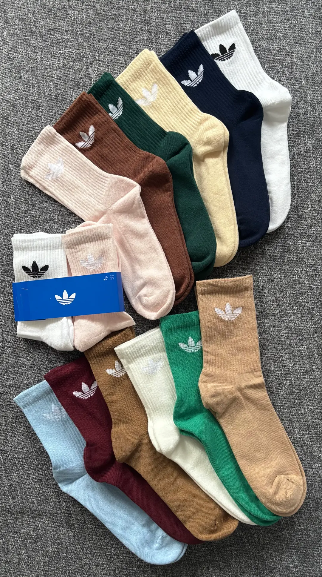 Adidas orginals cushioned crew socks 2 pair pack Medium 5-9 uk customisable colours men woman gift present Christmas 