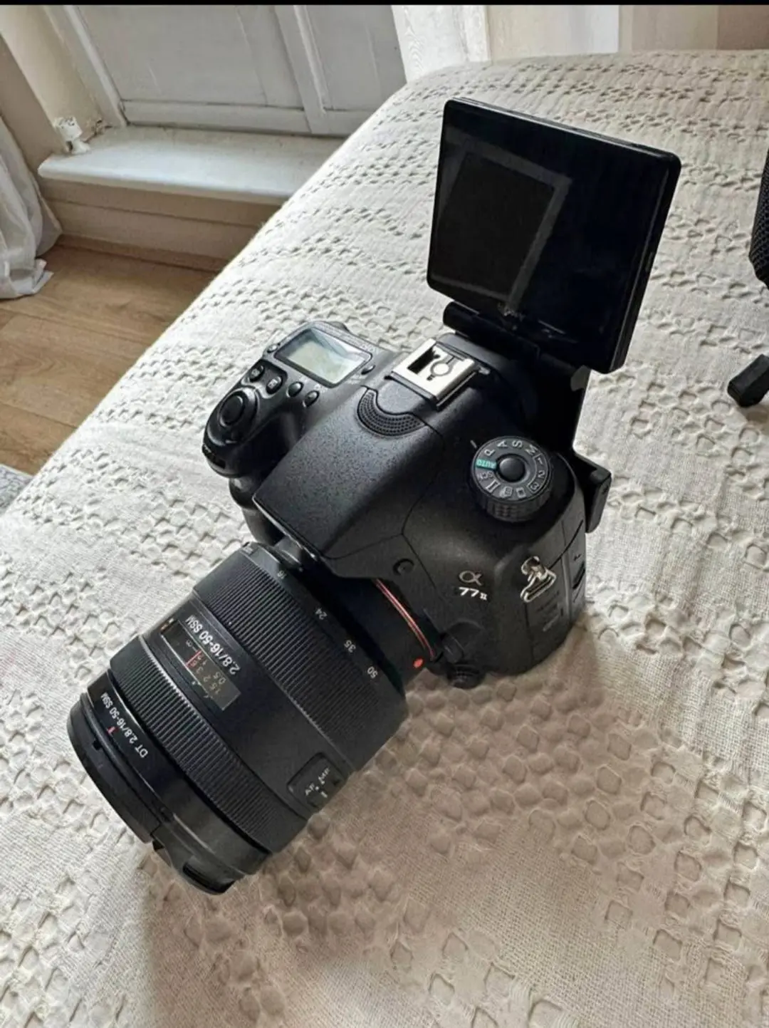 Sony a77 II