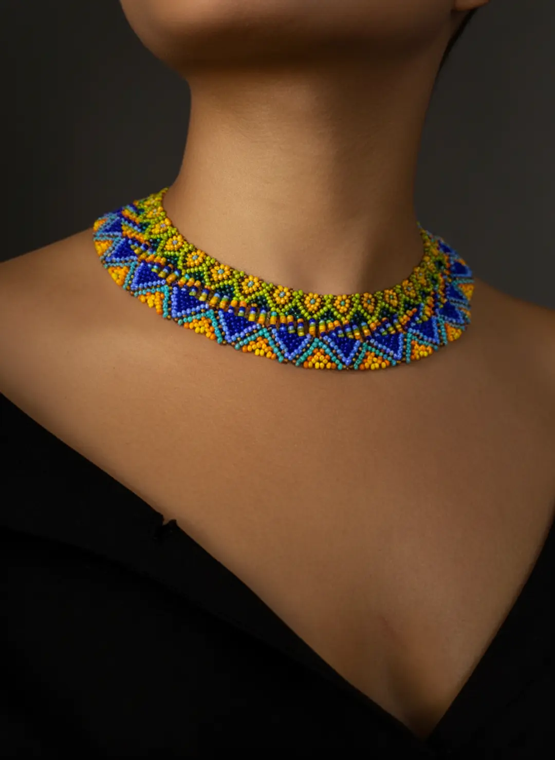 Collier perles de rocaille multicolor artisanat - Idée cadeau Noël femme - Bijou fait main