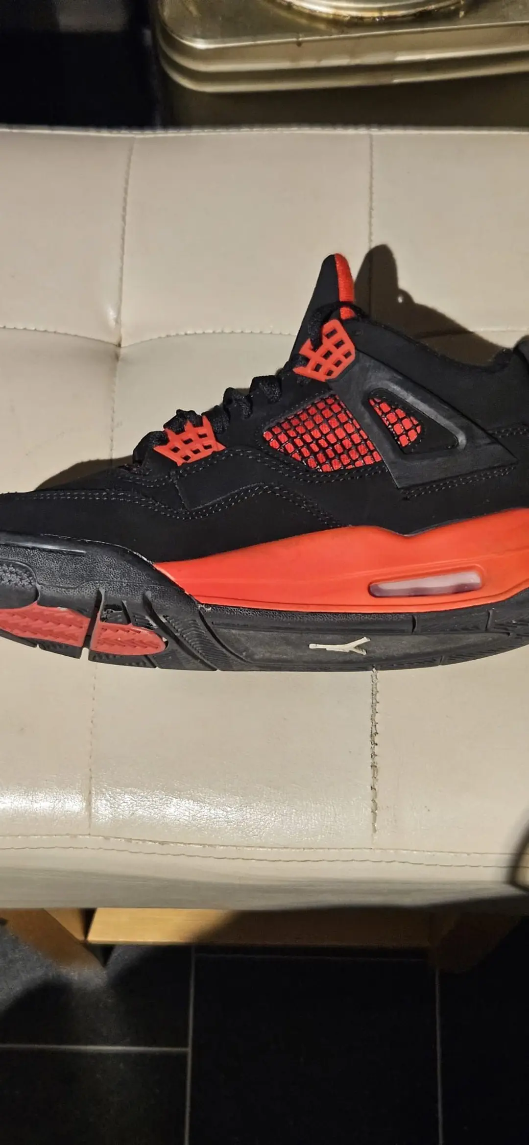 Jordan 4s red thunder