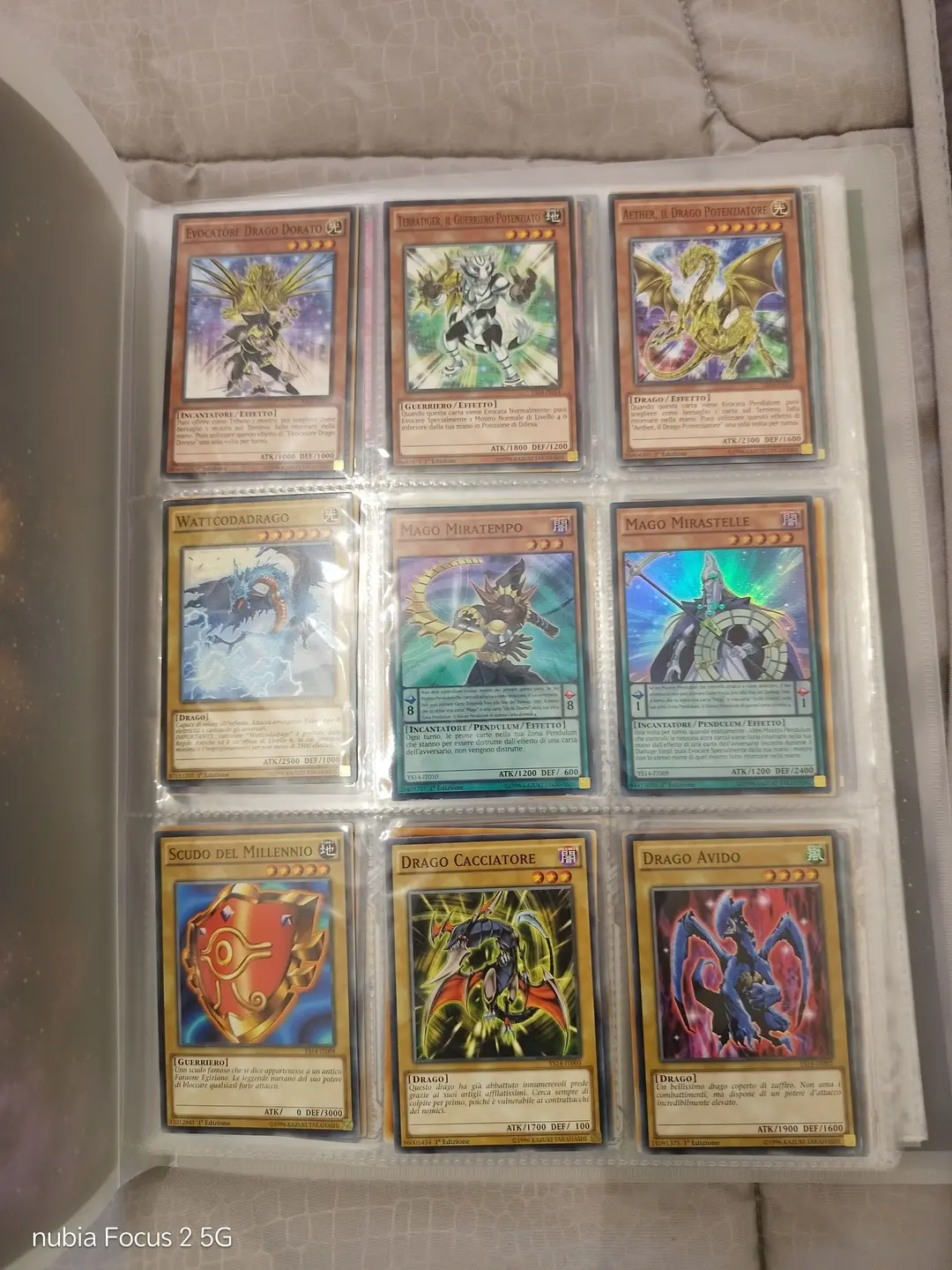 Vendo album misto di carte miste un tesoro