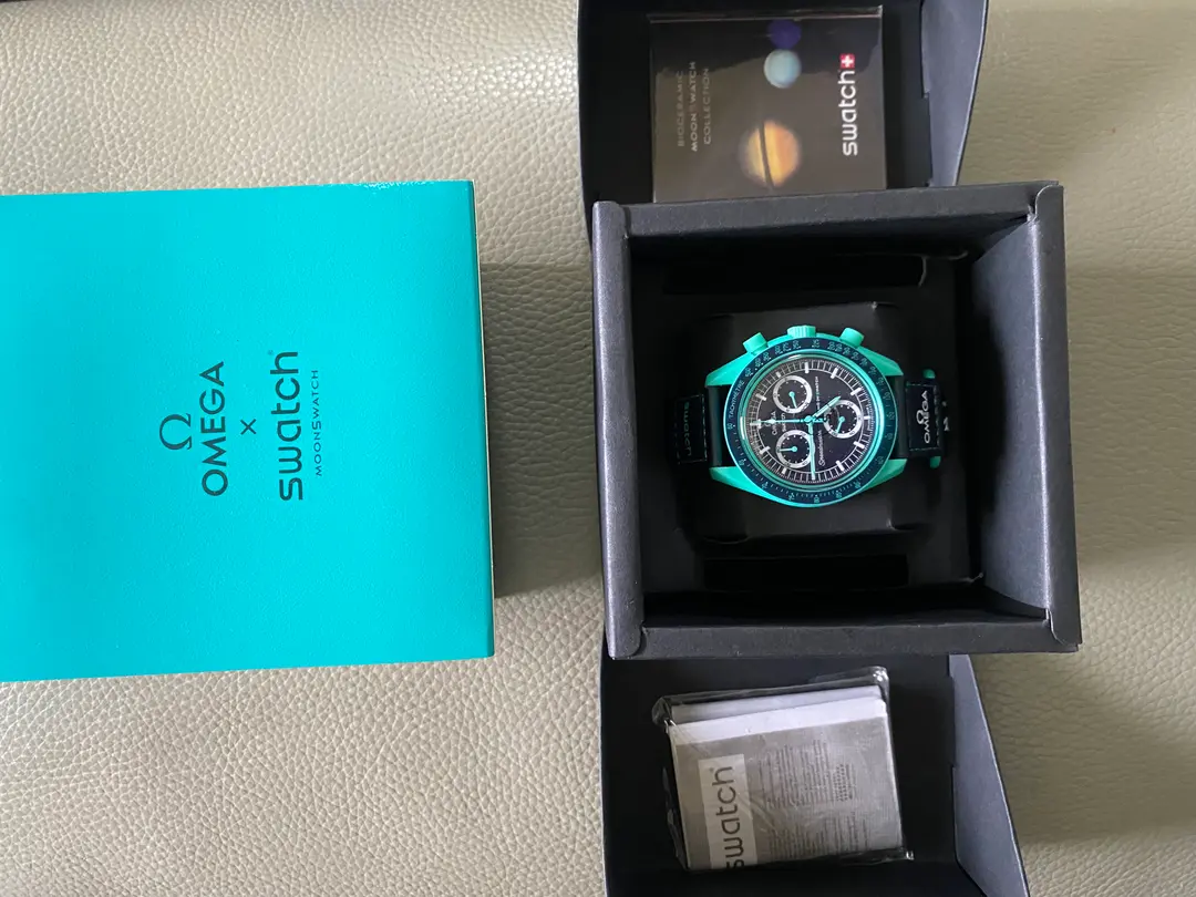 Montre Omega Swatch Speedmaster 